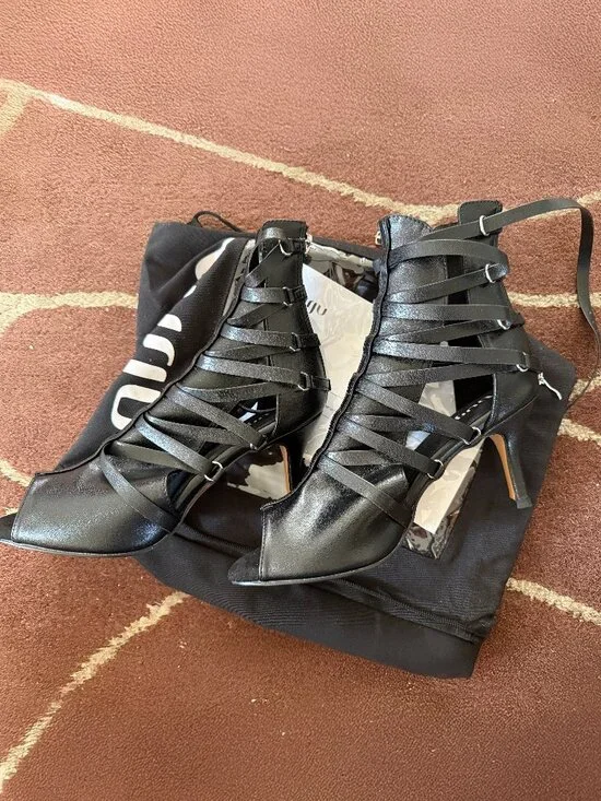 Burju Nyx – The Strappy Vegan Leather Open-Toe Ankle Bootie for Street & Dance - Picture 9 of 14